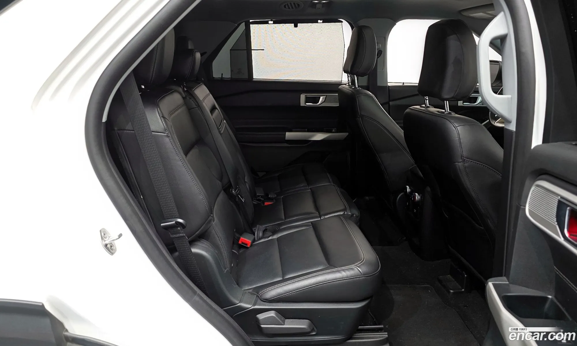Ford Explorer 6th Gen 2021 — 17