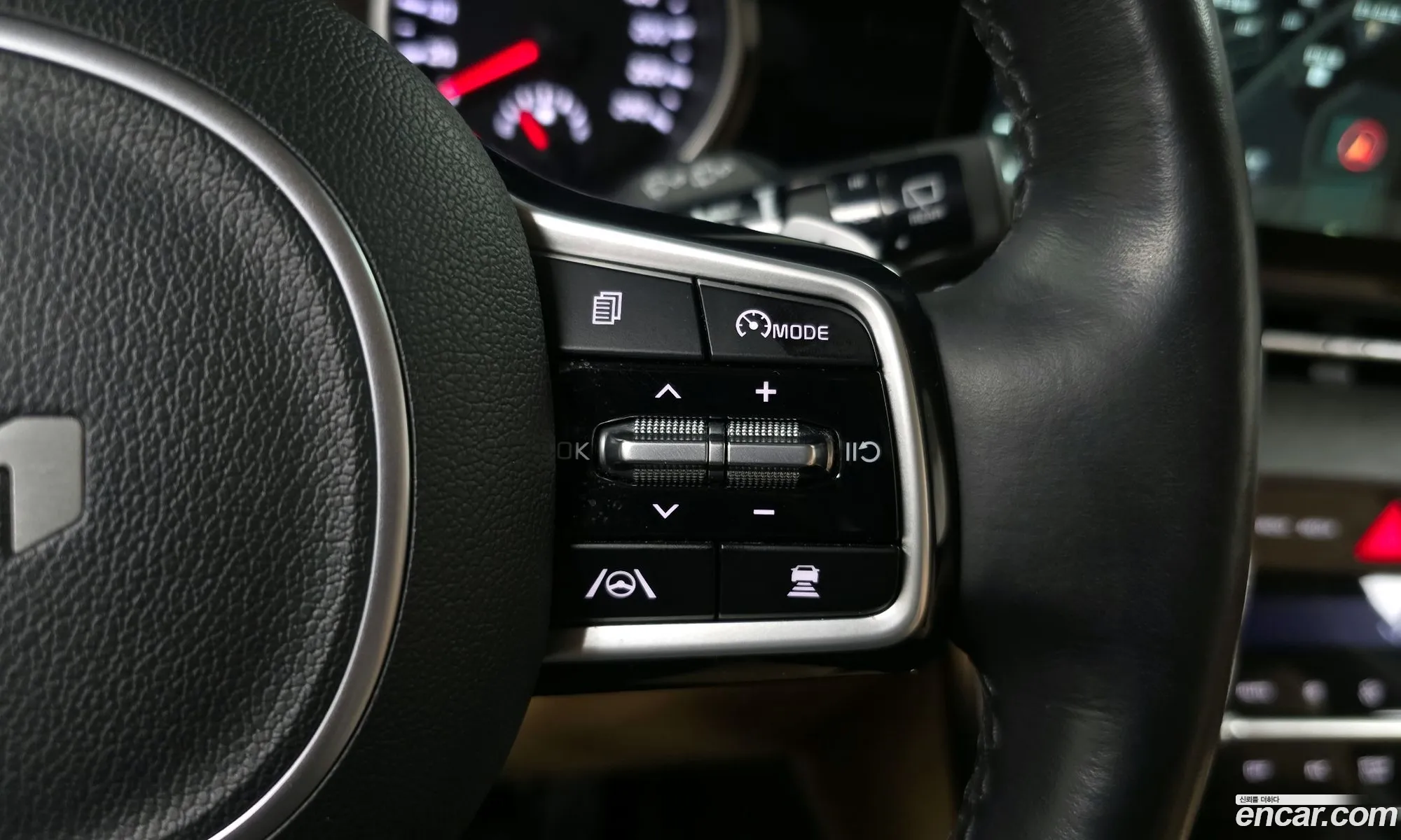 Kia Carnival 2022 — 14