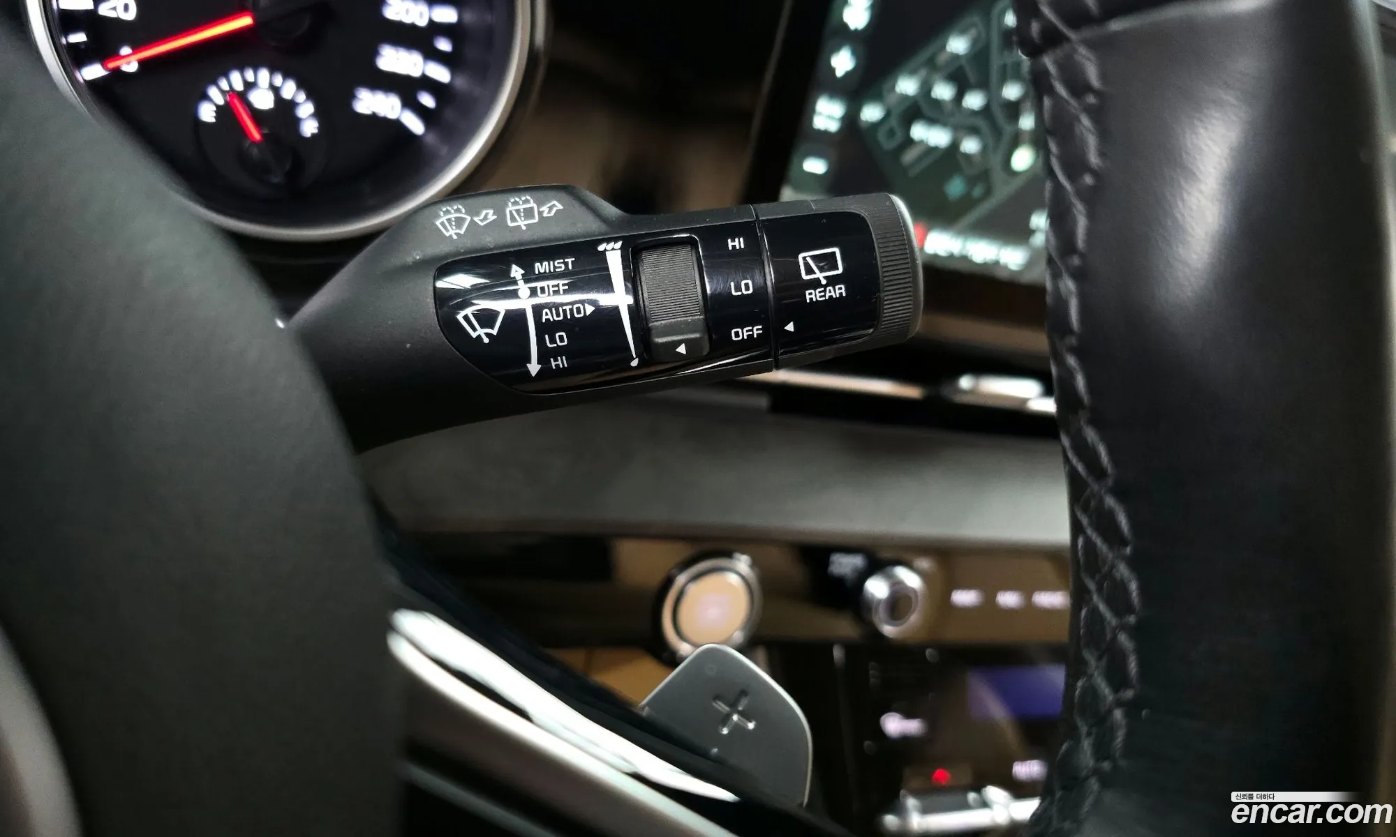 Kia Carnival 2022 — 18