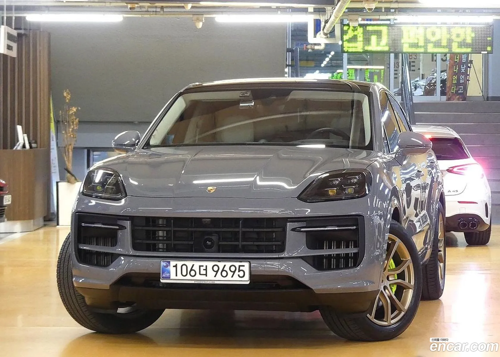 Porsche Cayenne 2024 — 10