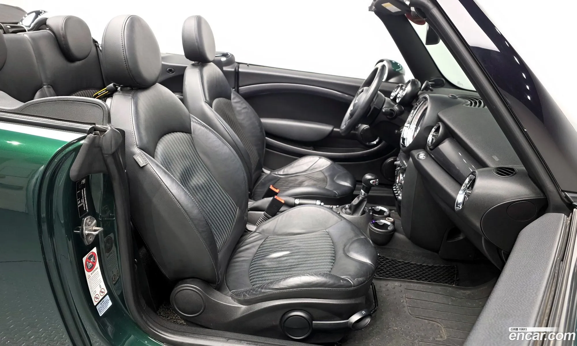 Mini Cooper S Convertible 2014 WMWZP3105ET280794 — 15