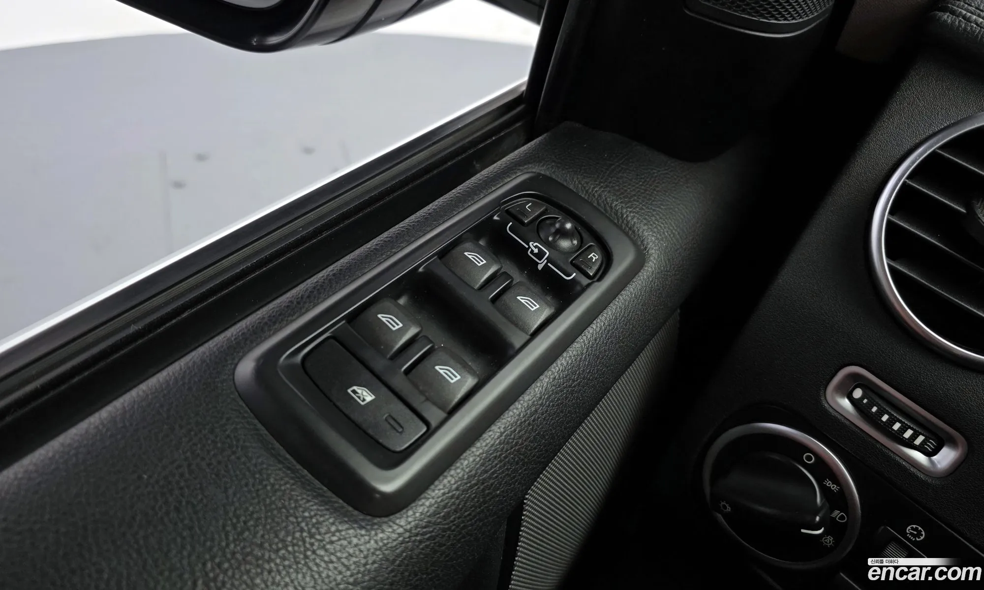 Land Rover Discovery 4 2014 — 14
