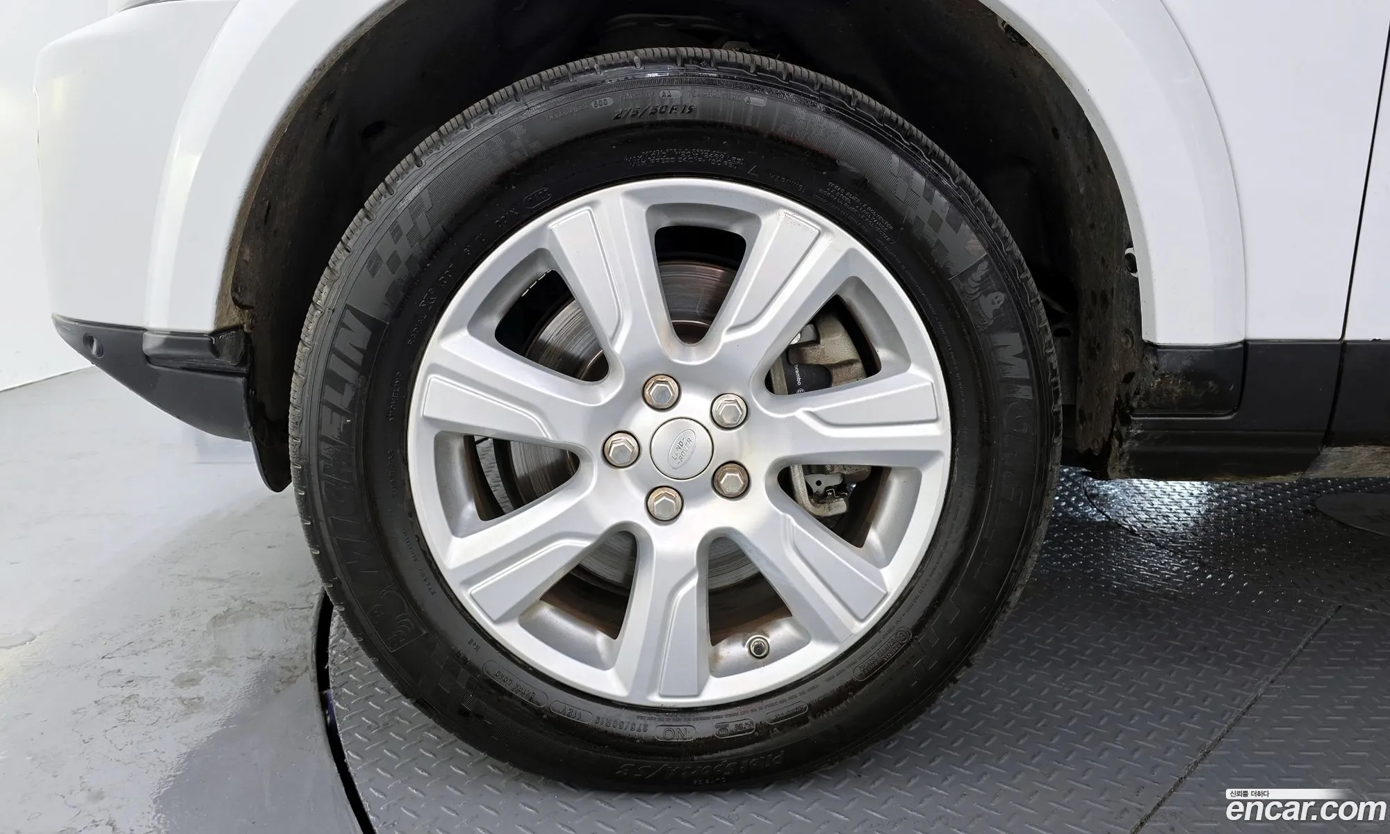 Land Rover Discovery 4 2014 — 20