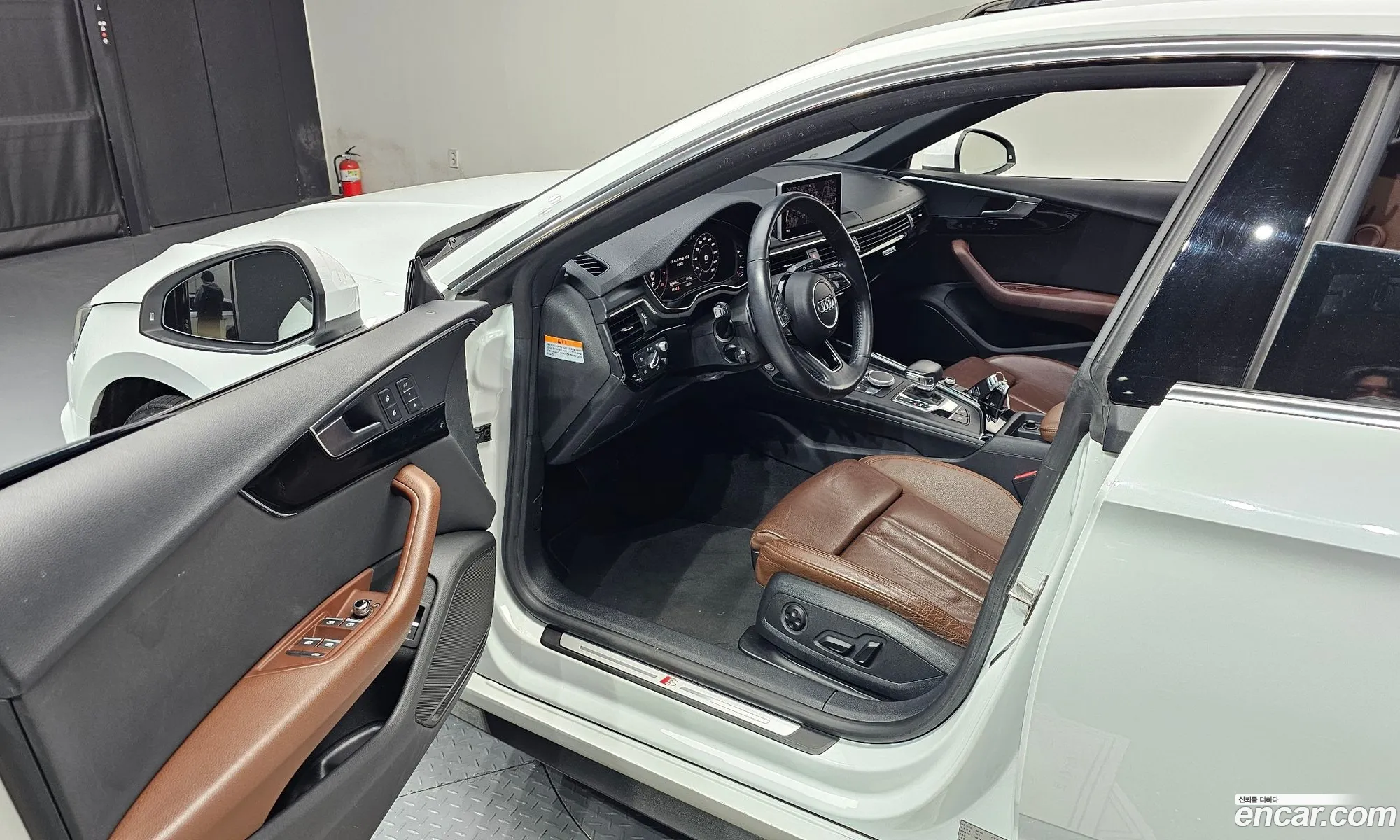 Audi A5 2019 WAUZZZF54KA062547 — 5