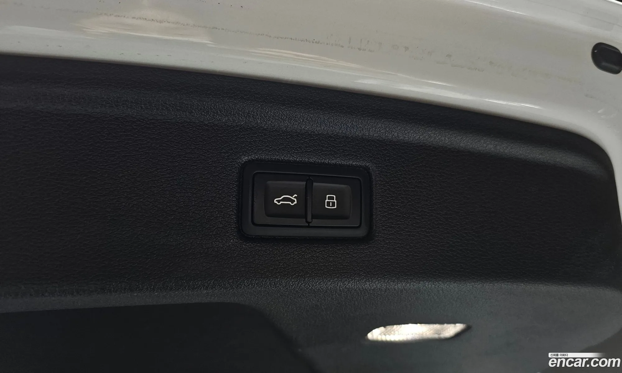 Audi A5 2019 WAUZZZF54KA062547 — 19
