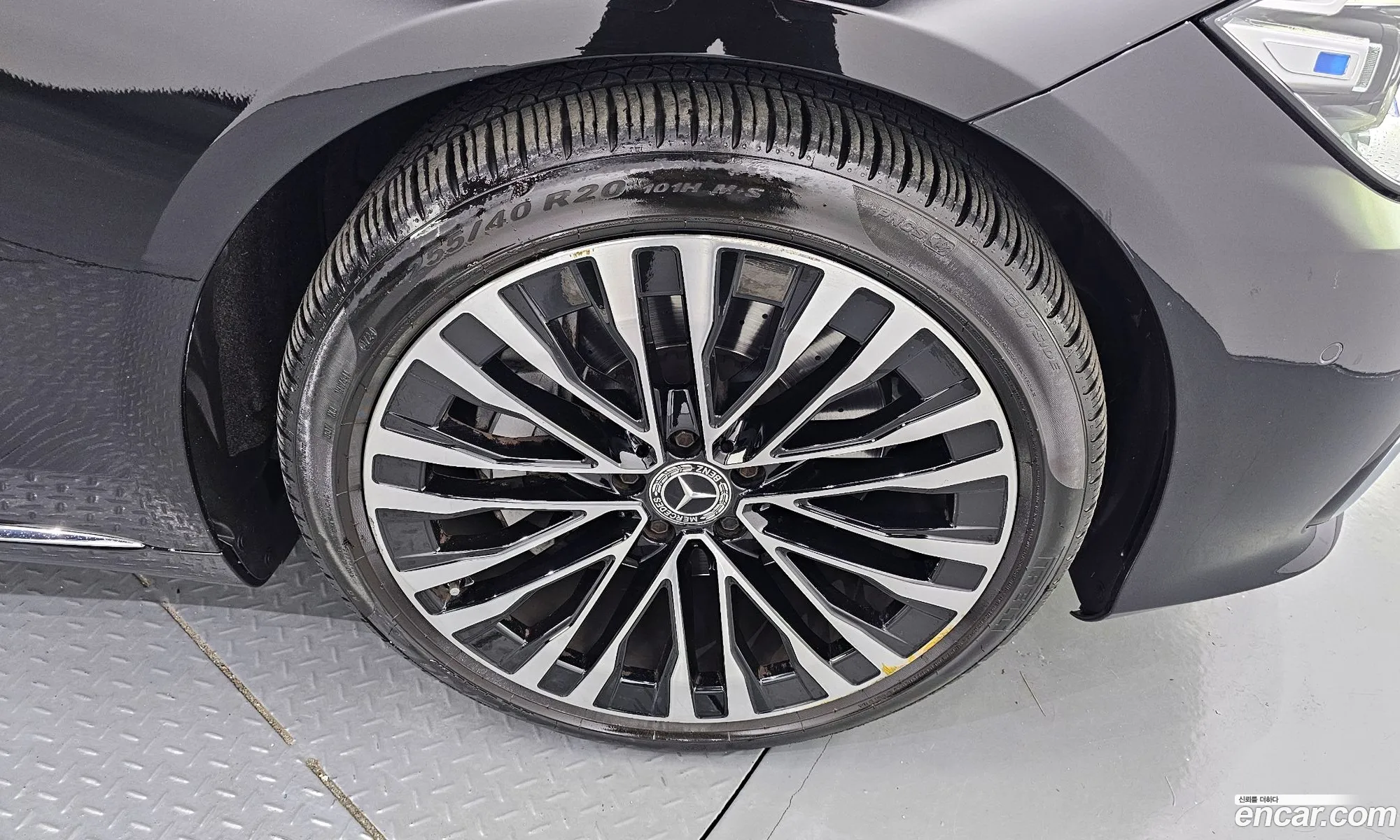 Mercedes-Benz S-Class W223 2021 — 17