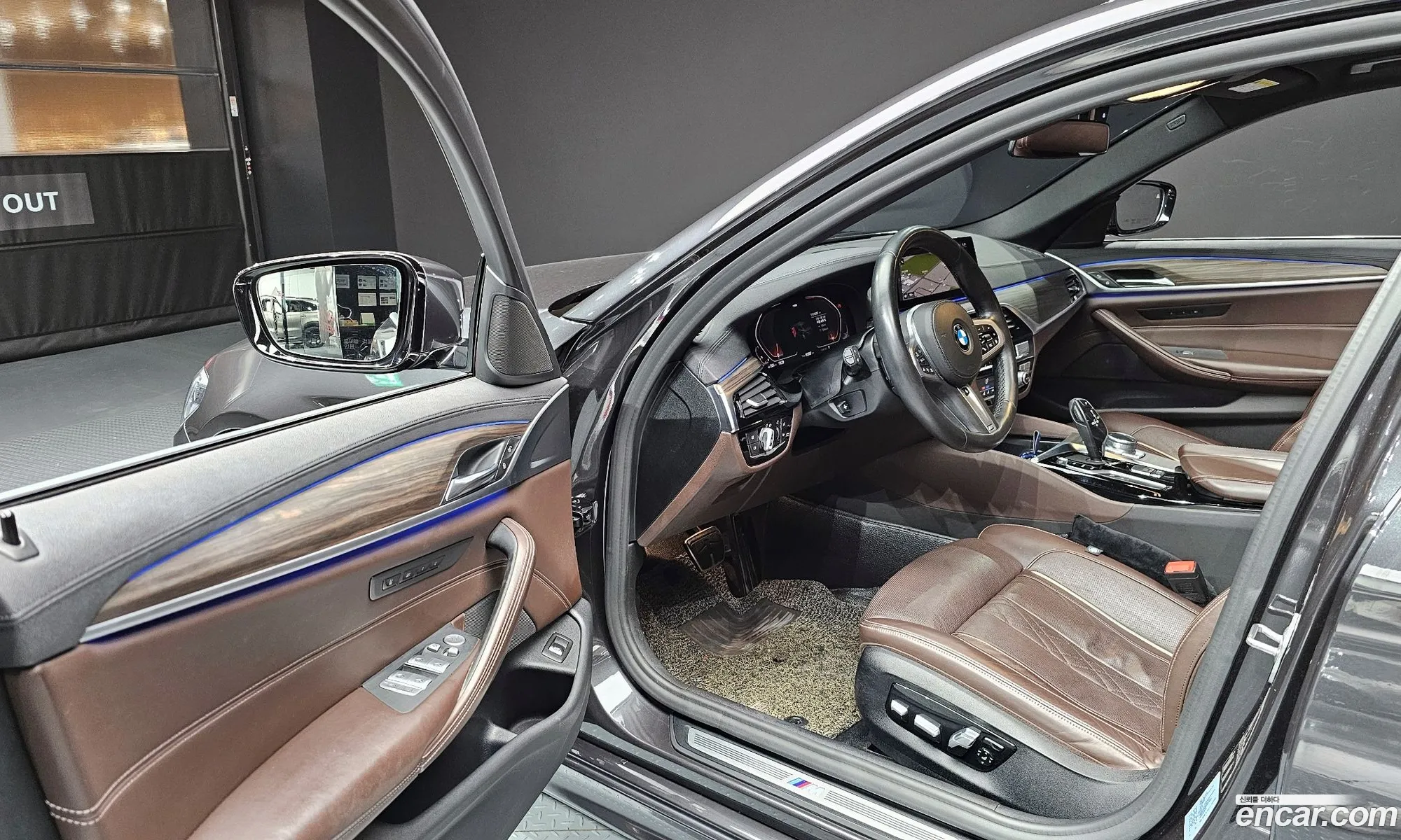 BMW 5 Series 2019 — 5