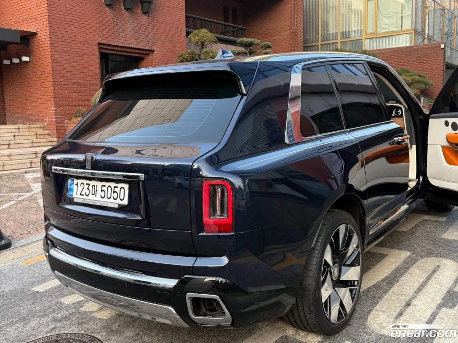 Rolls-Royce Cullinan 2025 — 5