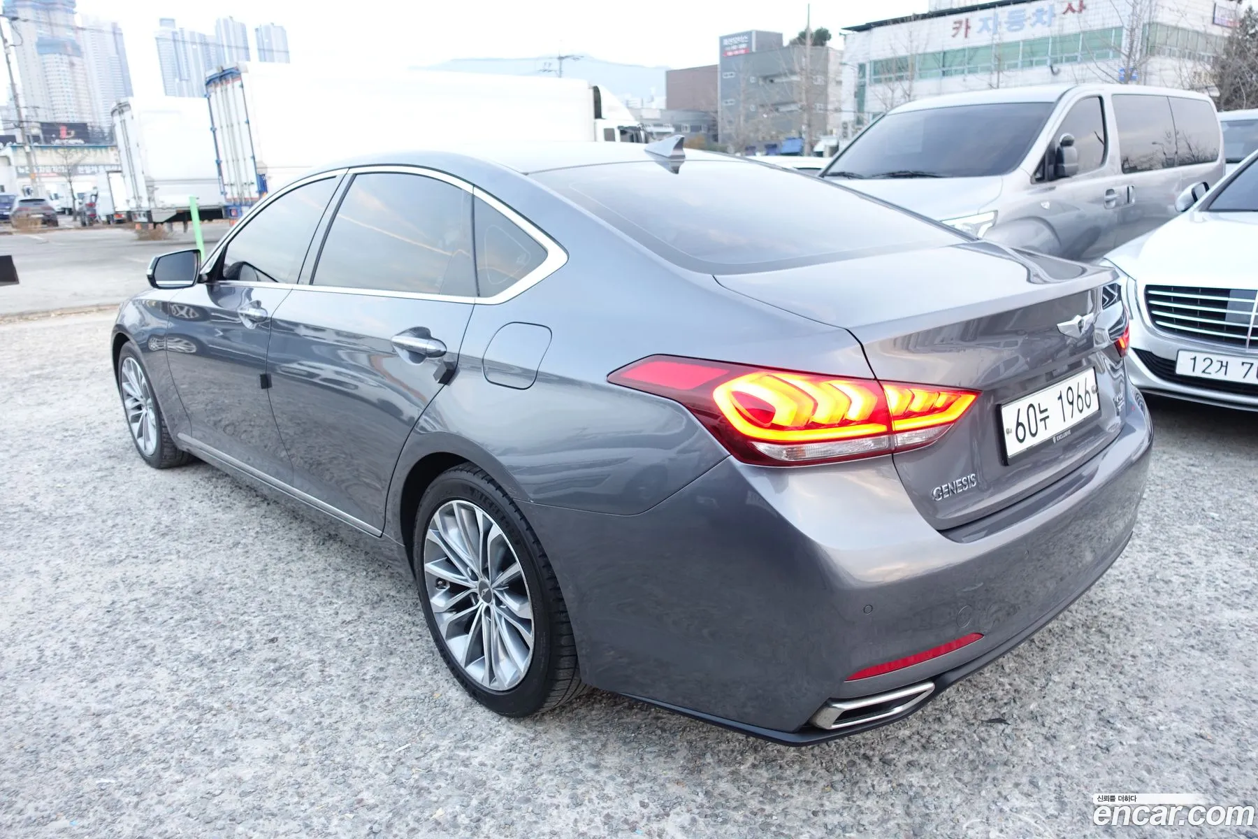Hyundai Genesis DH 2015 — 20