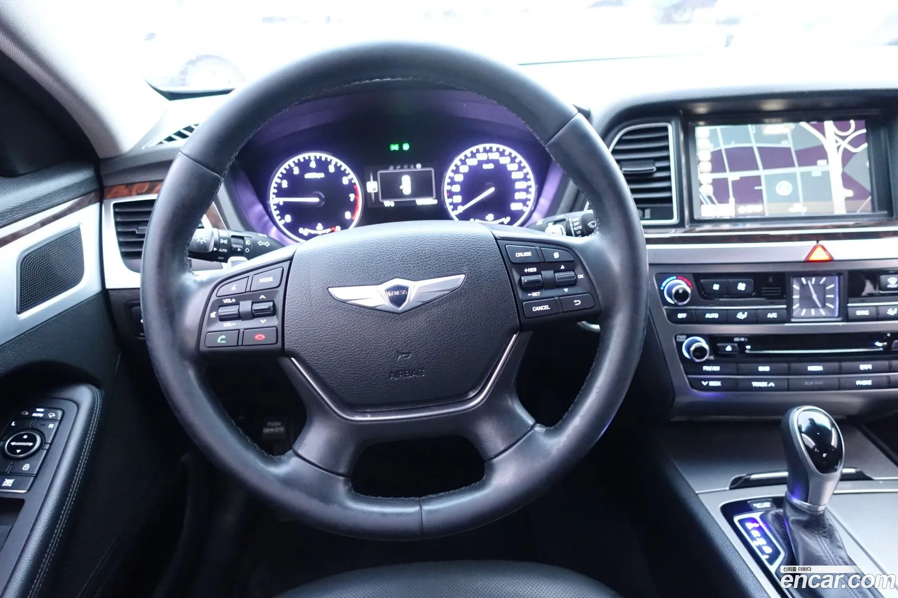 Hyundai Genesis DH 2015 — 17