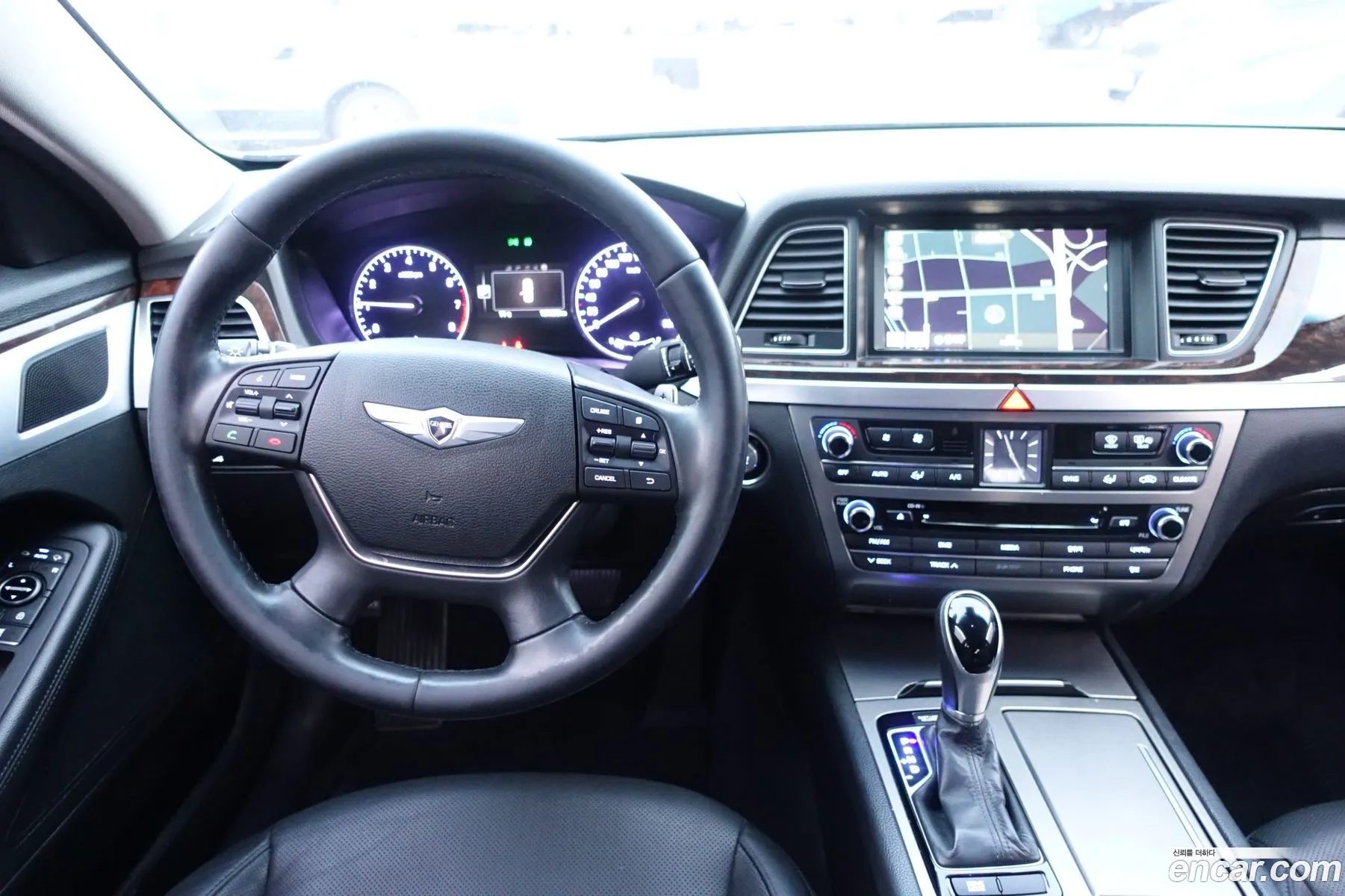 Hyundai Genesis DH 2015 — 3
