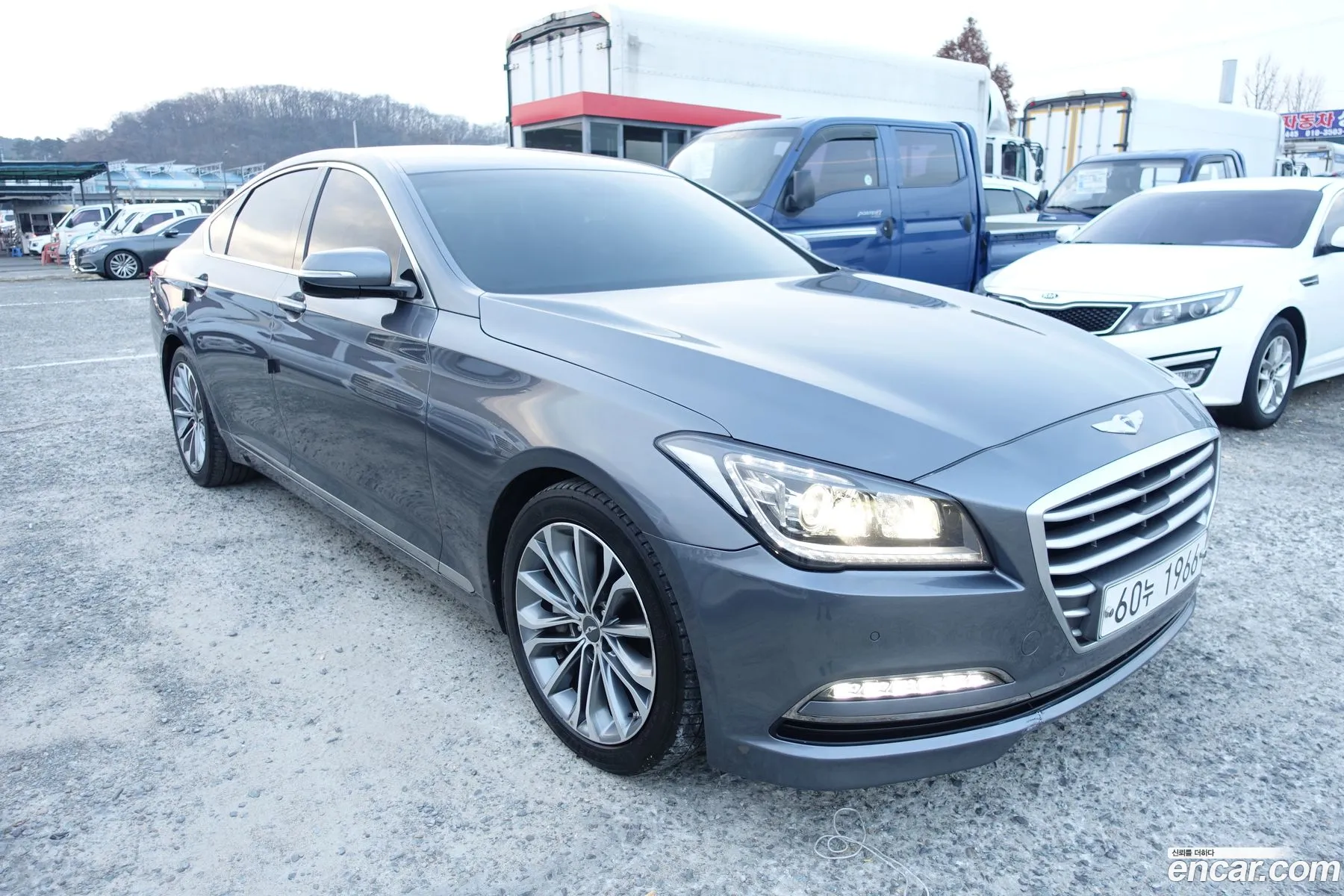 Hyundai Genesis DH 2015 — 12