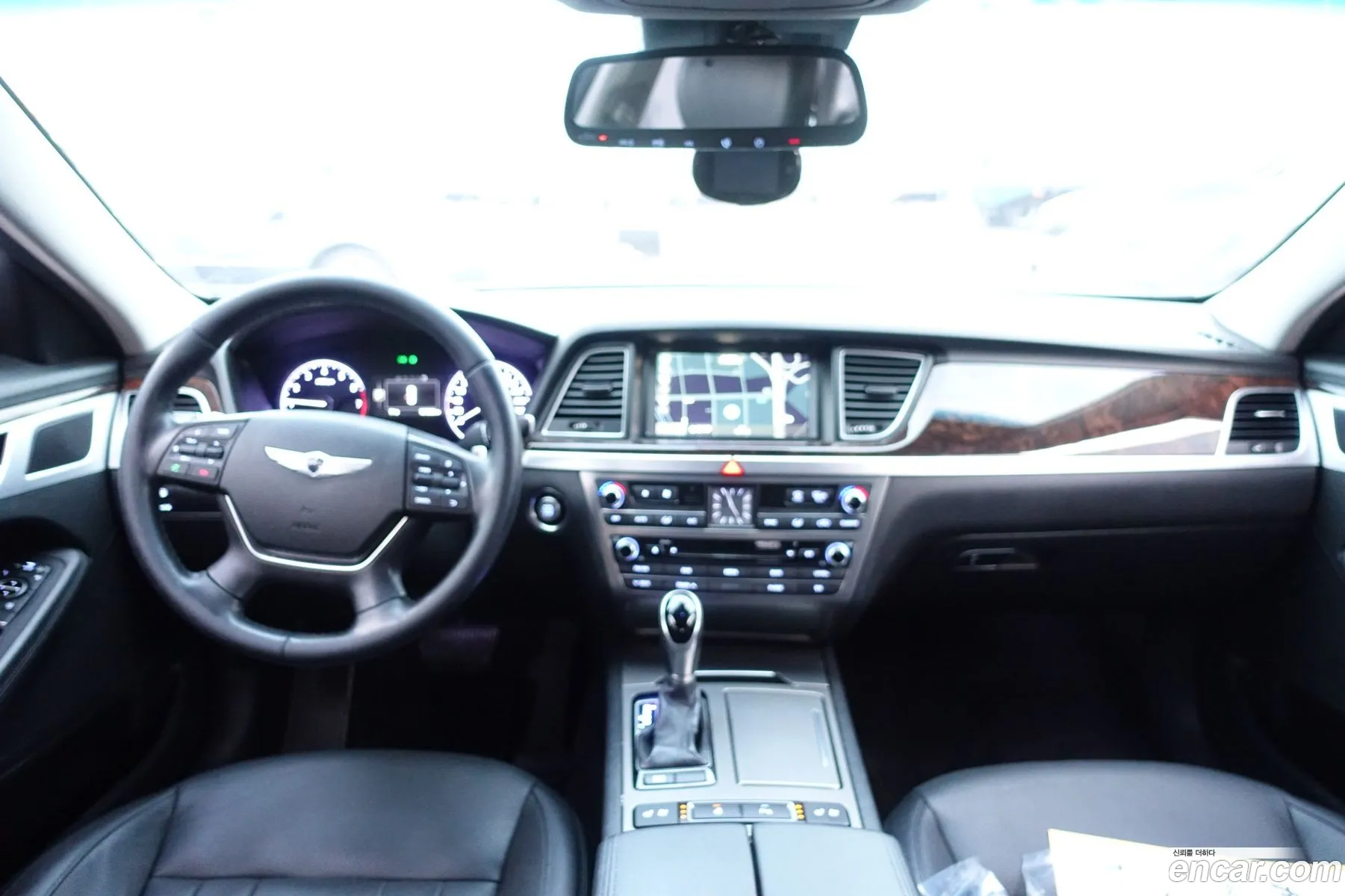 Hyundai Genesis DH 2015 — 16