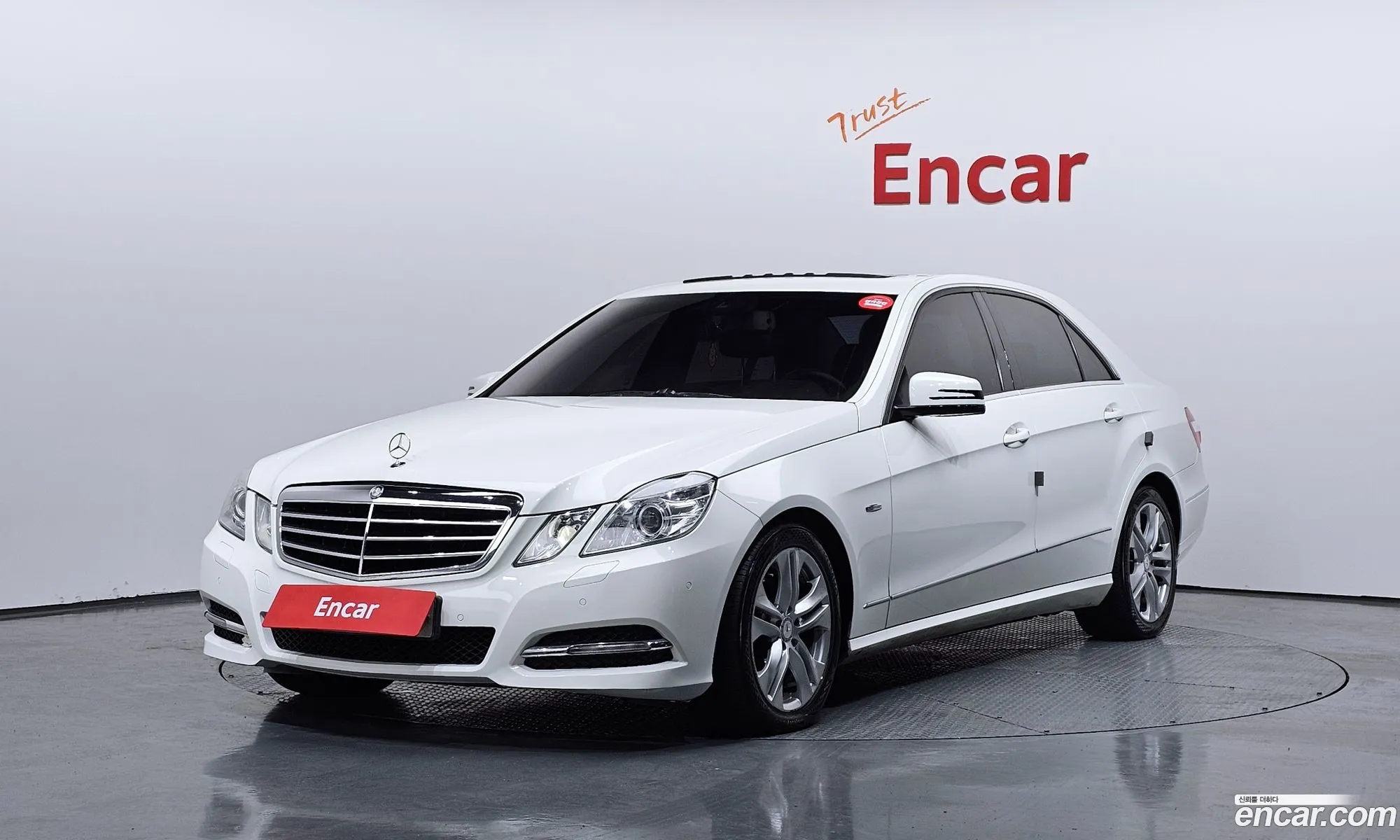 Mercedes-Benz E-Class W212 2012 WDDHF0CB5CA594653 — 2