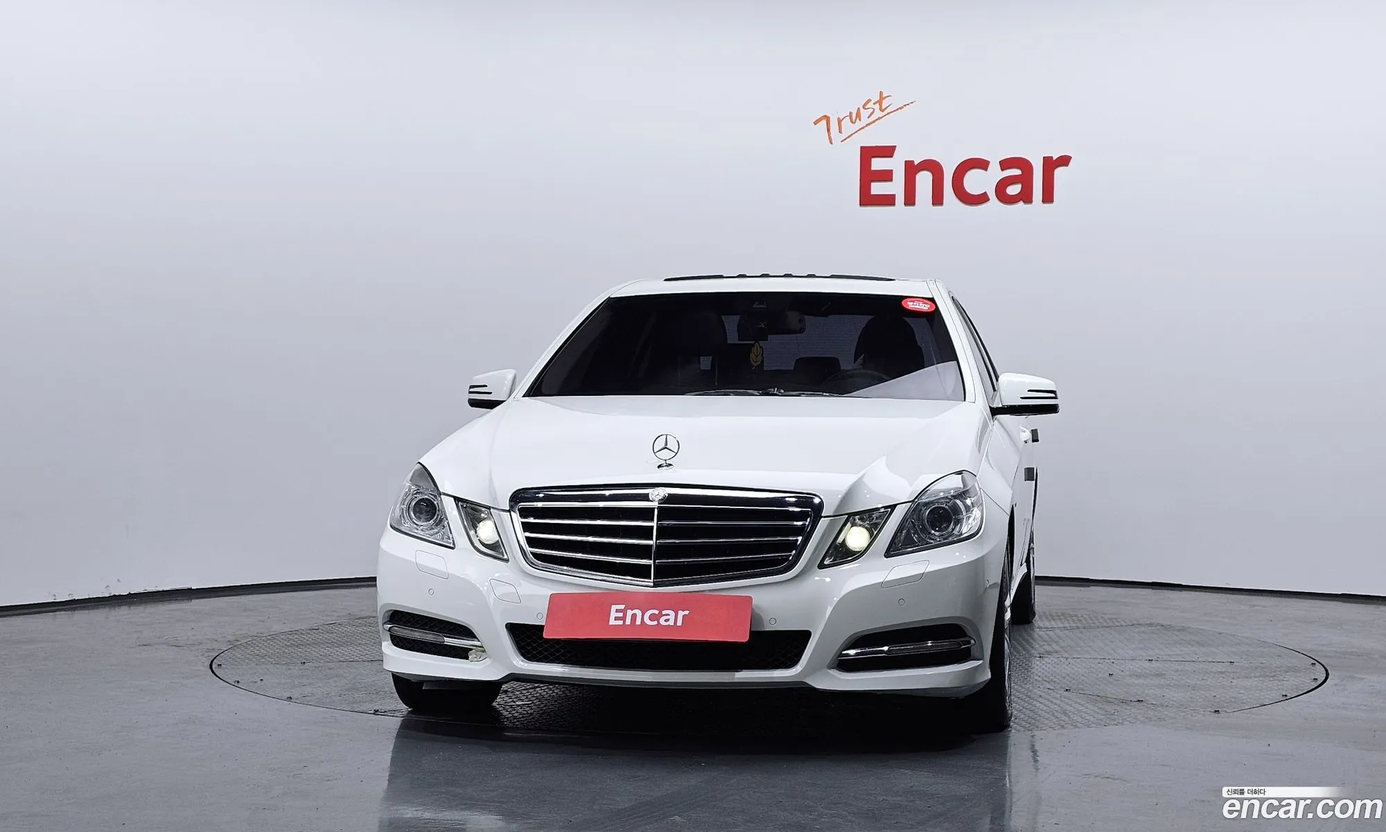 Mercedes-Benz E-Class W212 2012 WDDHF0CB5CA594653 — 7