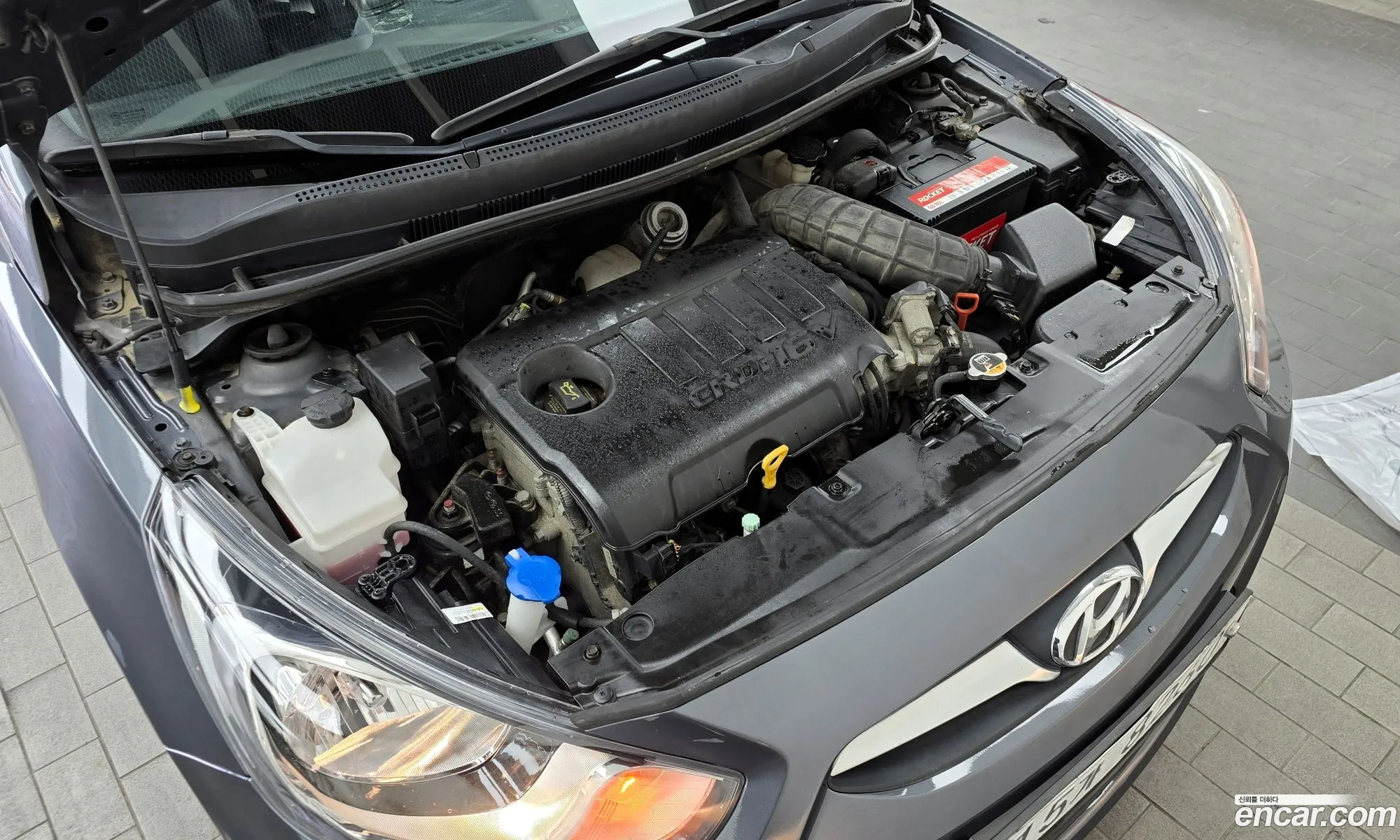 Hyundai Accent 2011 — 11