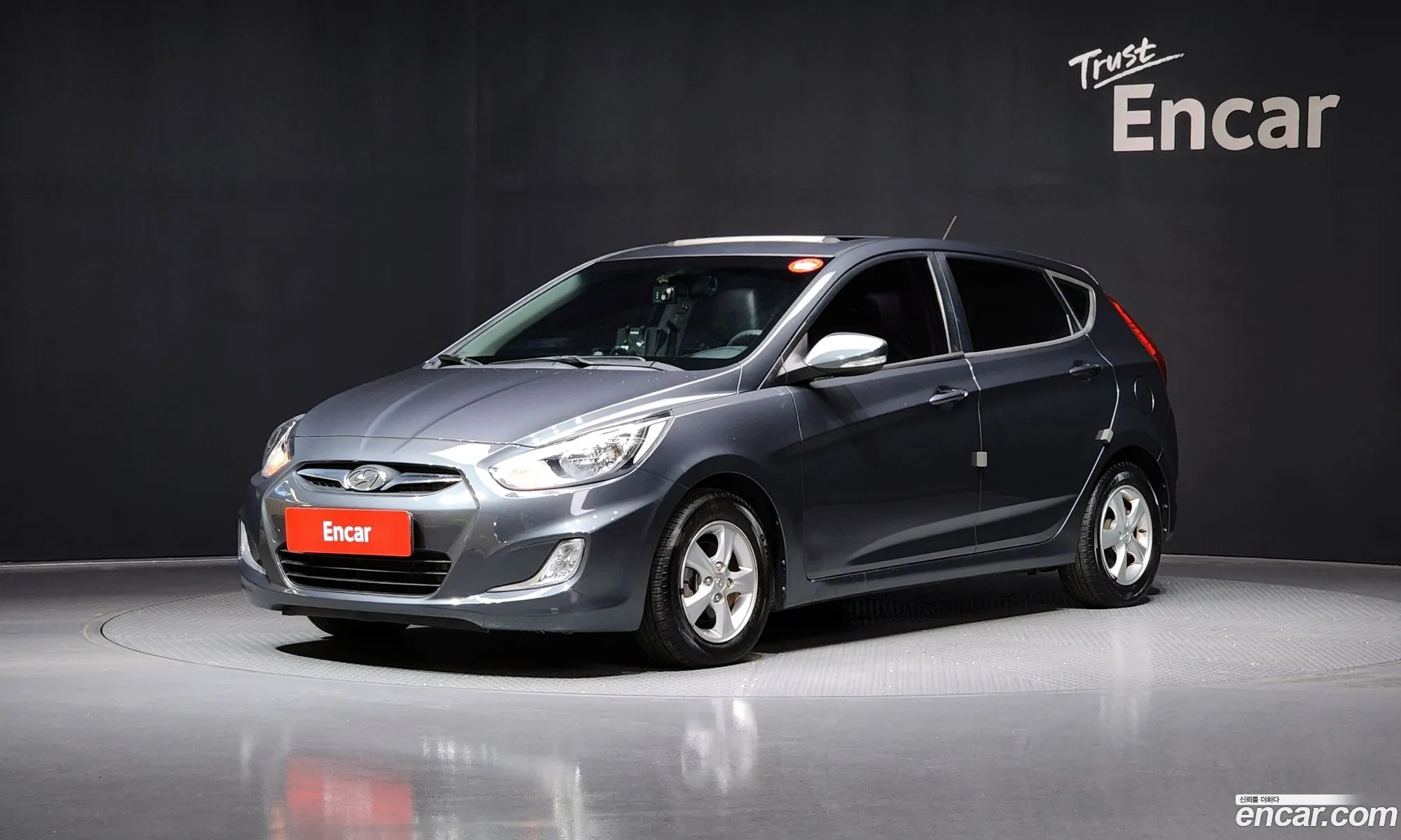 Hyundai Accent 2011 — 2