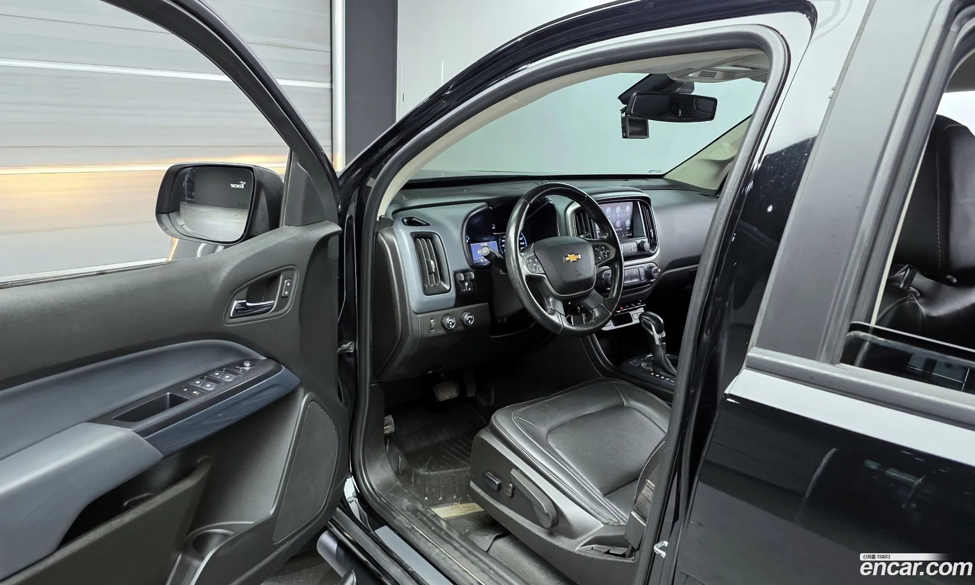 Chevrolet (GM Daewoo) Real New Colorado 2022 — 2