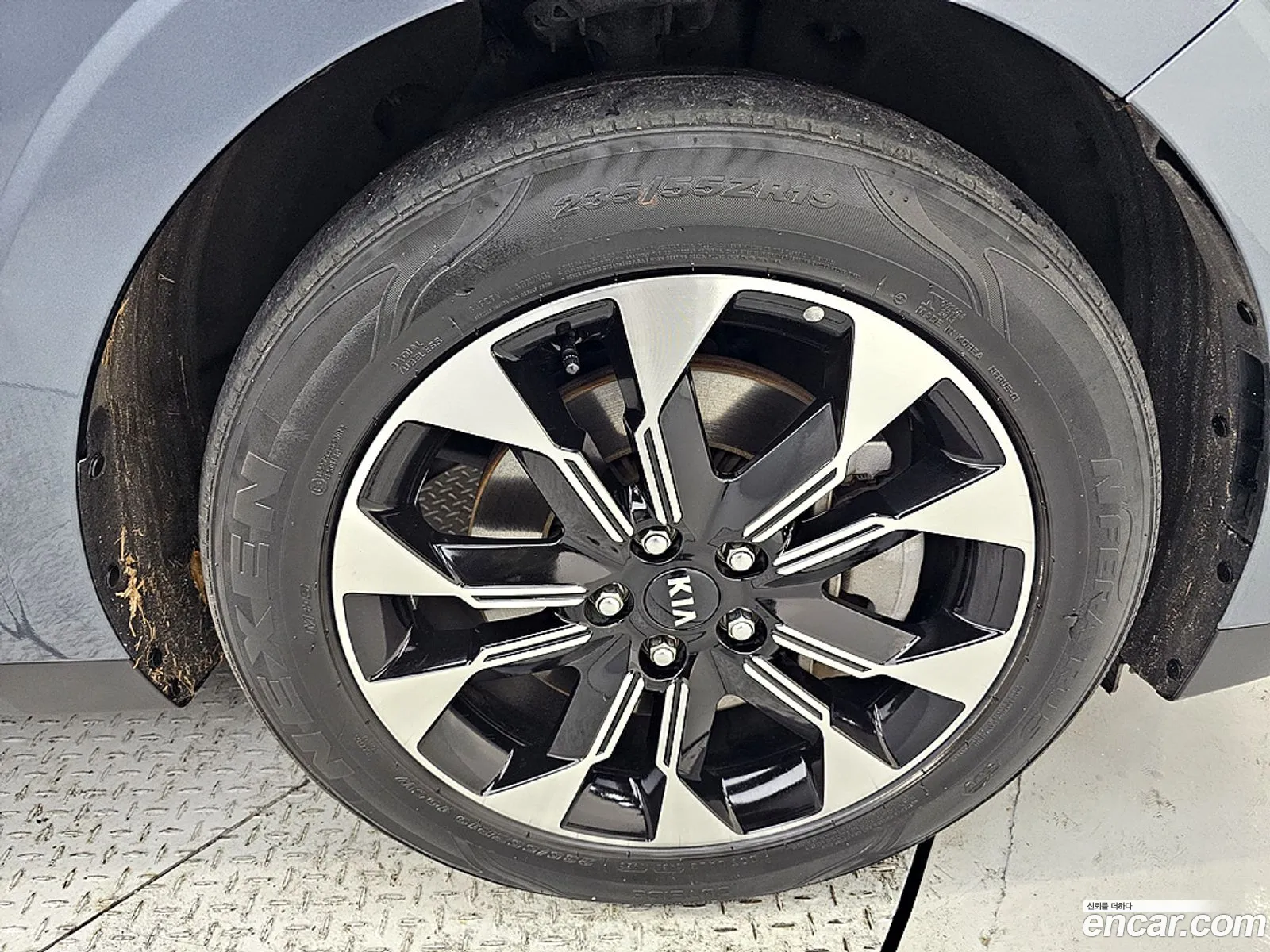 Kia Carnival 2021 — 10