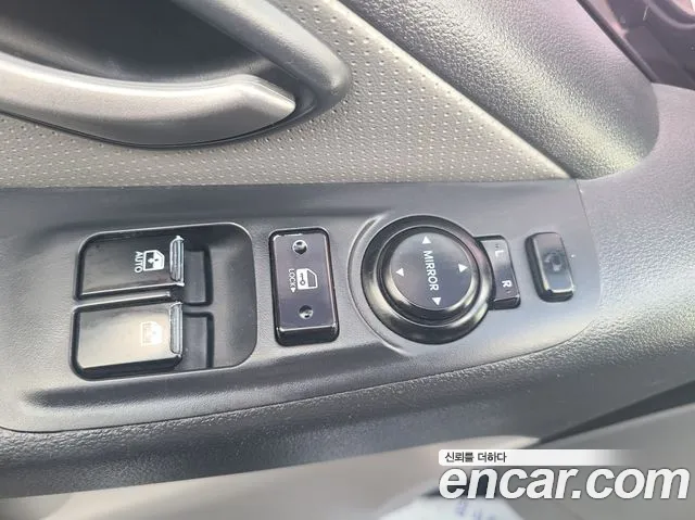 Hyundai Grand Starex 2014 — 12