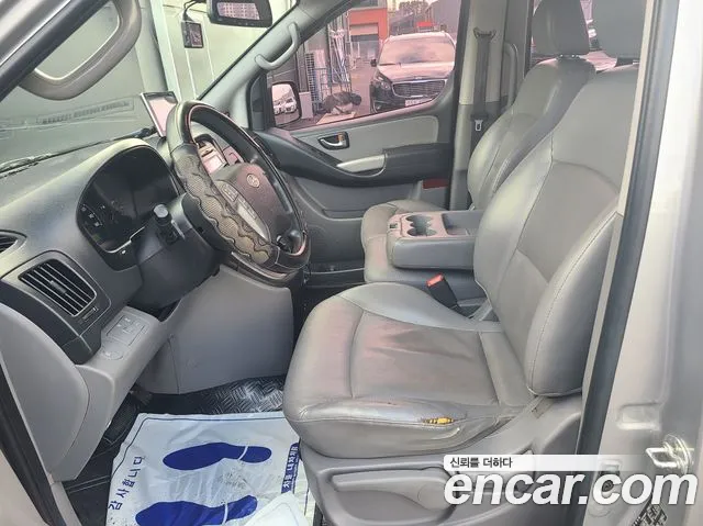 Hyundai Grand Starex 2014 — 11
