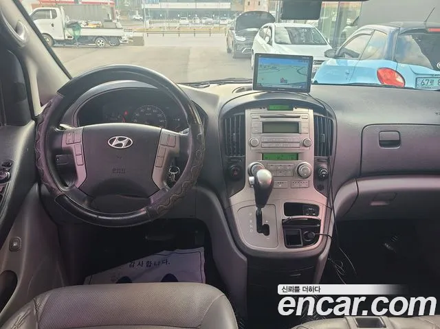 Hyundai Grand Starex 2014 — 2
