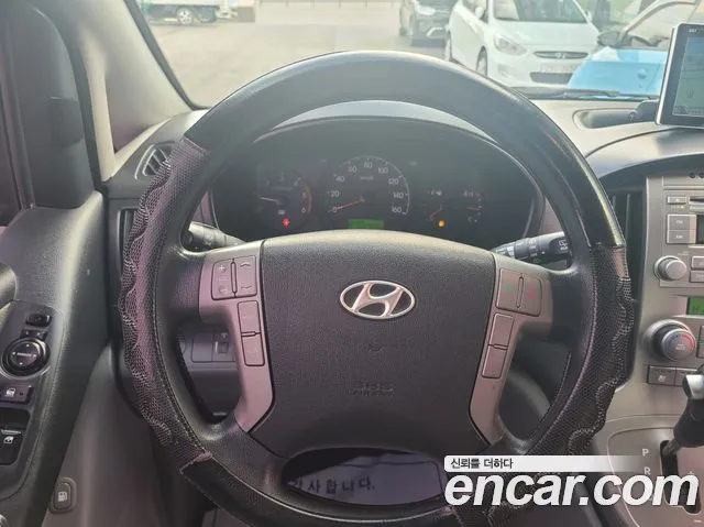 Hyundai Grand Starex 2014 — 15