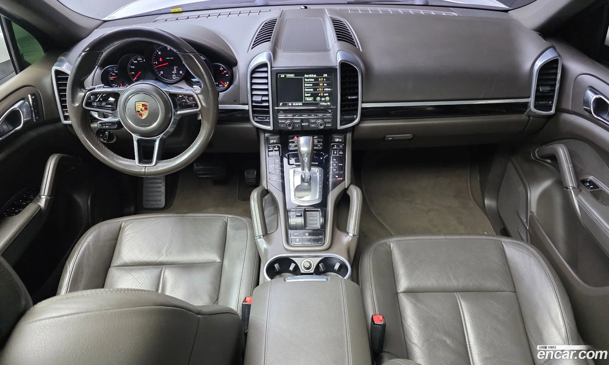 Porsche Cayenne 2015 WP1AF2926GKA41104 — 17