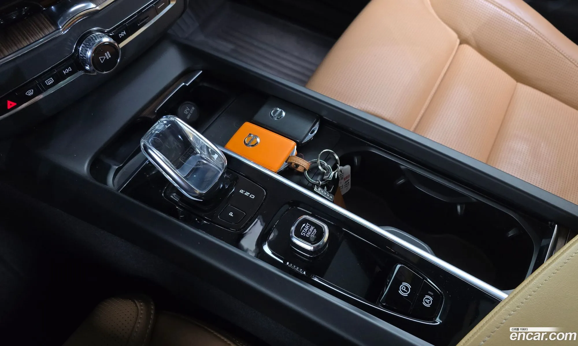 Volvo XC60 2022 — 10