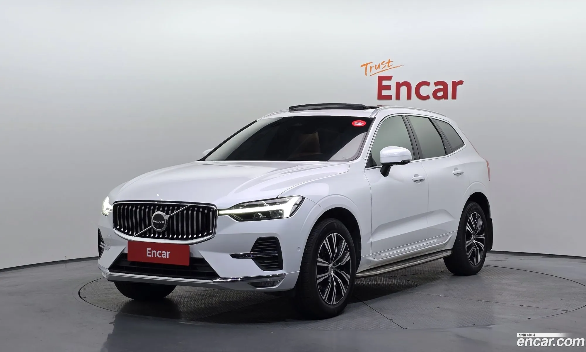 Volvo XC60 2022 — 8