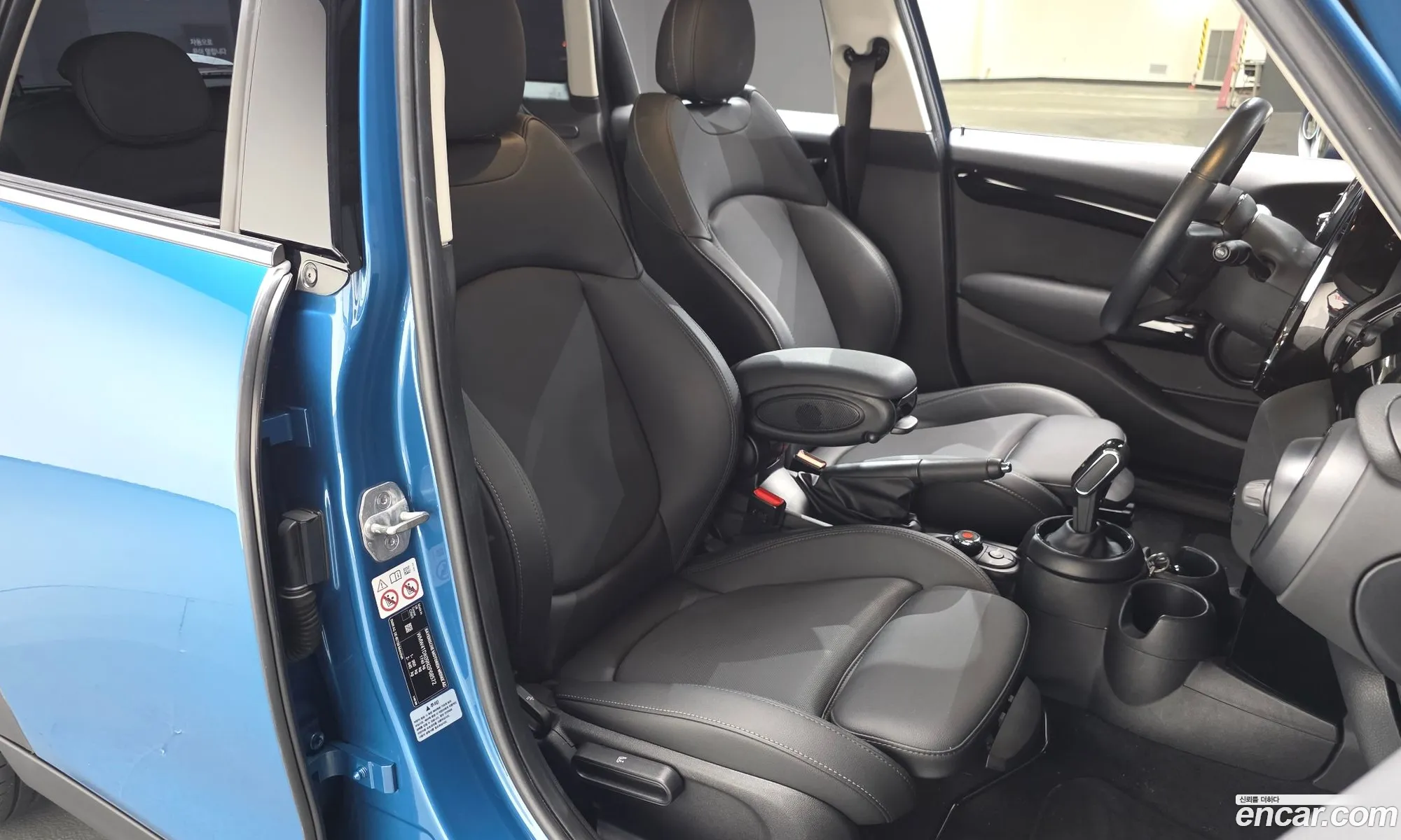 Mini Cooper 2021 — 11