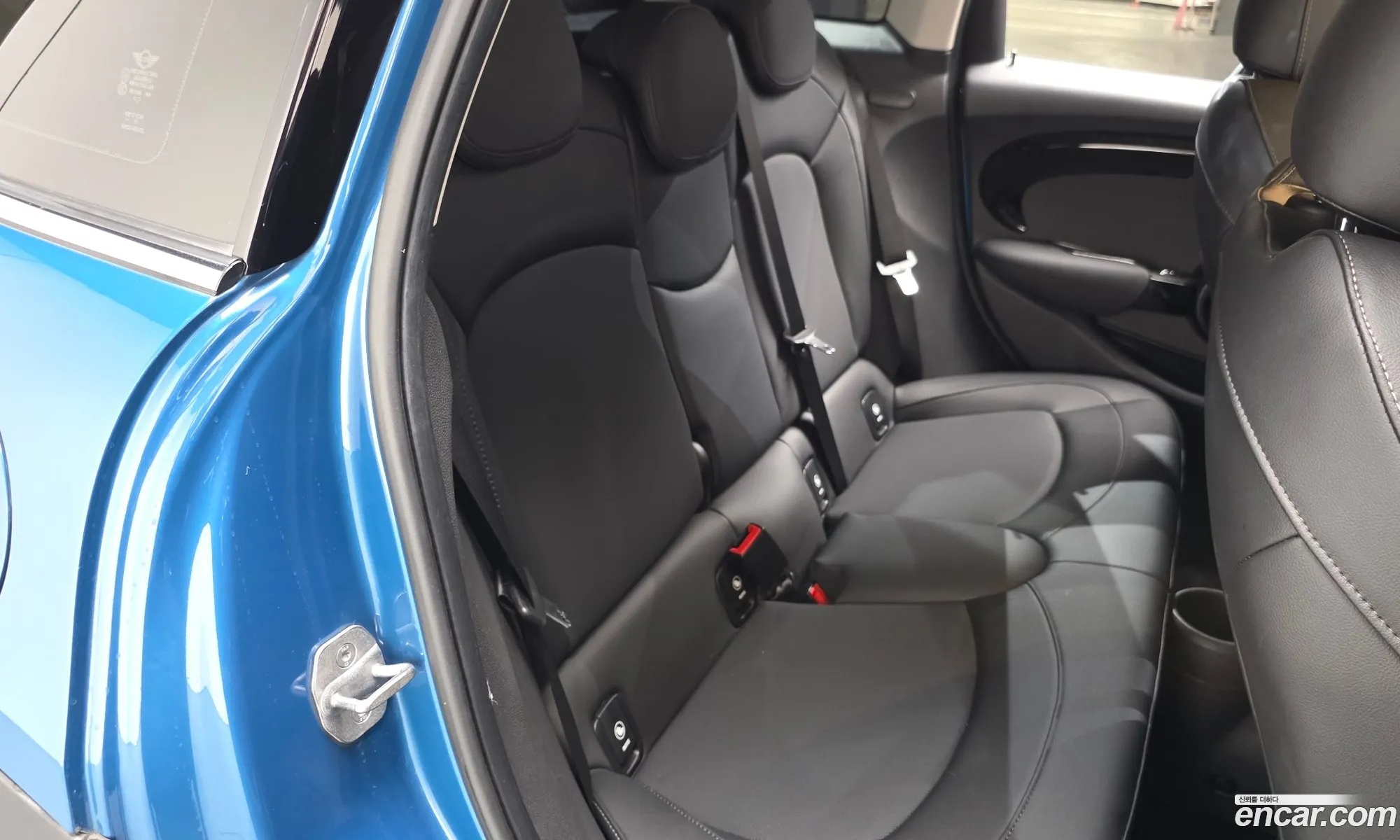 Mini Cooper 2021 — 20