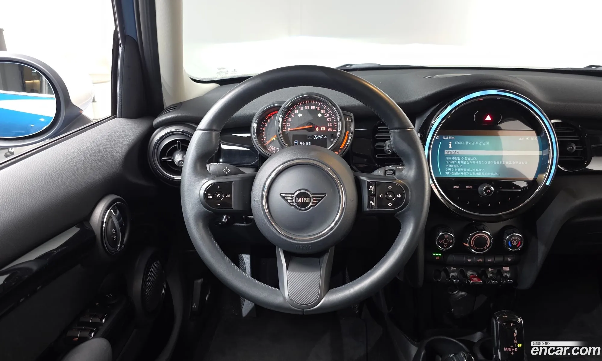 Mini Cooper 2021 — 9