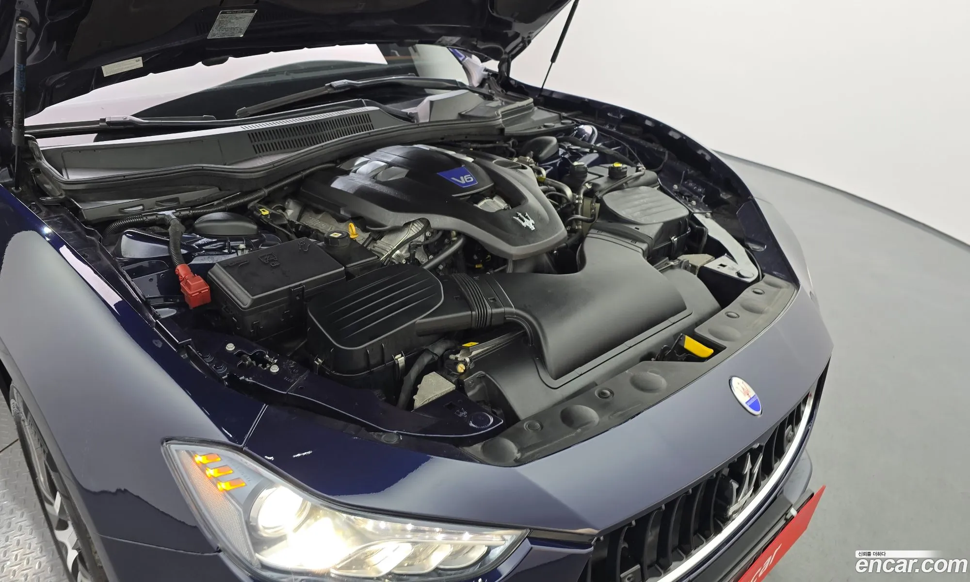 Maserati Ghibli 2014 — 10
