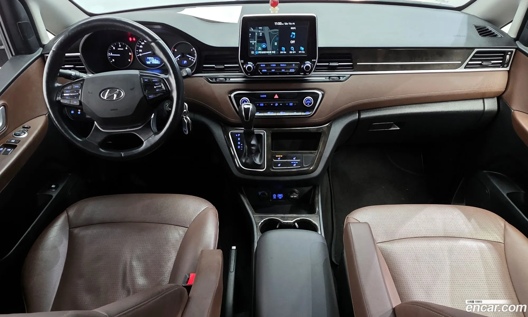 Hyundai Grand Starex 2020 — 3