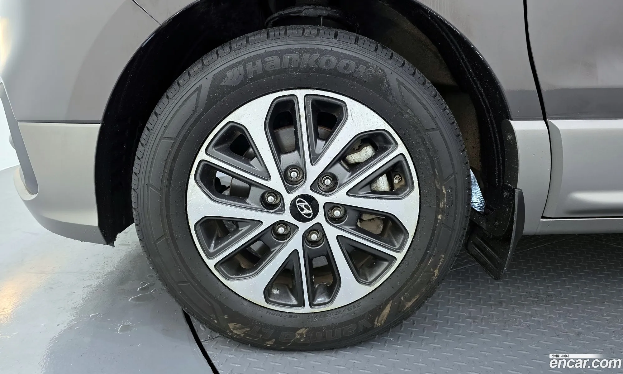 Hyundai Grand Starex 2020 — 7
