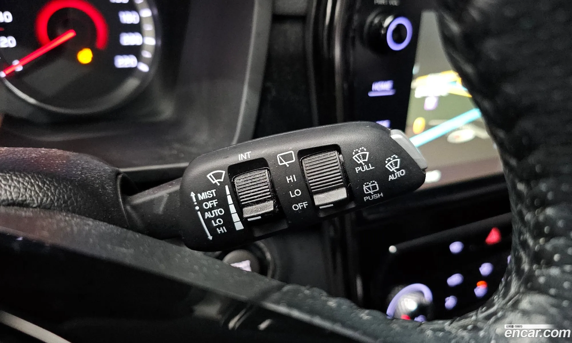 KG Mobility (SsangYong) Tivoli 2019 — 16