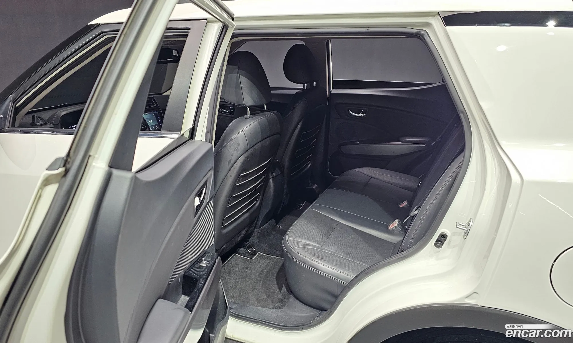 KG Mobility (SsangYong) Tivoli 2019 — 3