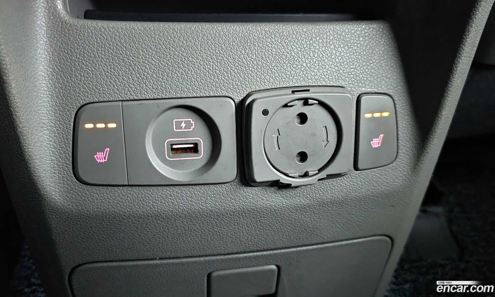 Kia Carnival 2017 — 14