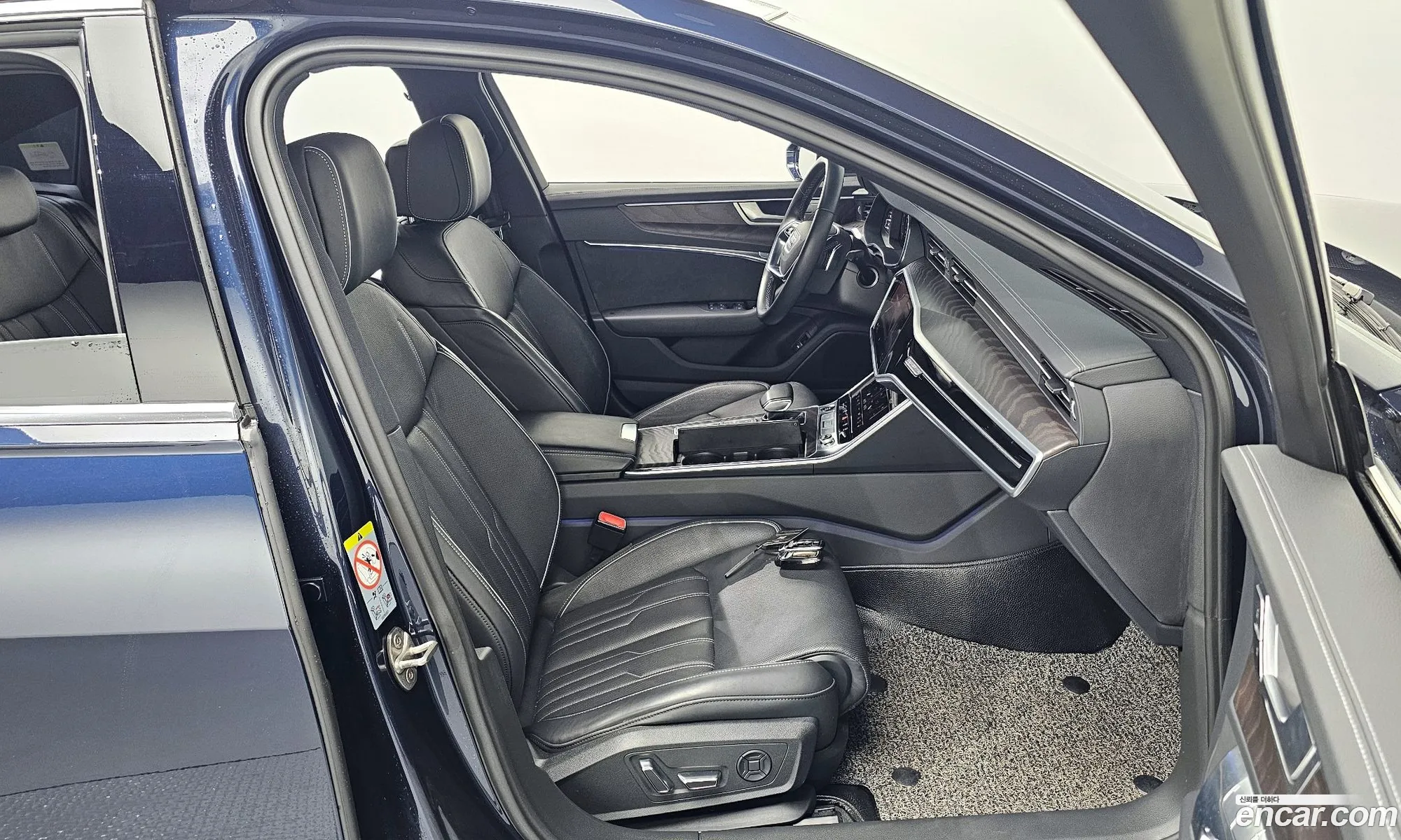 Audi A6 2022 WAUZZZF26NN053691 — 18