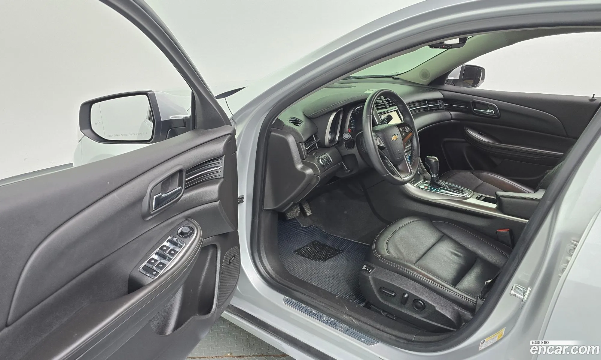 Chevrolet (GM Daewoo) Malibu 2015 — 3