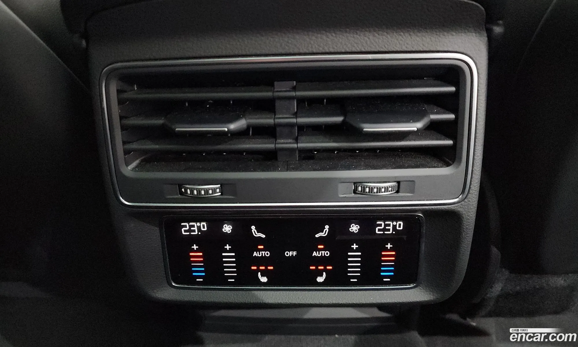 Audi Q7 2021 WAUZZZ4M2MD031714 — 4