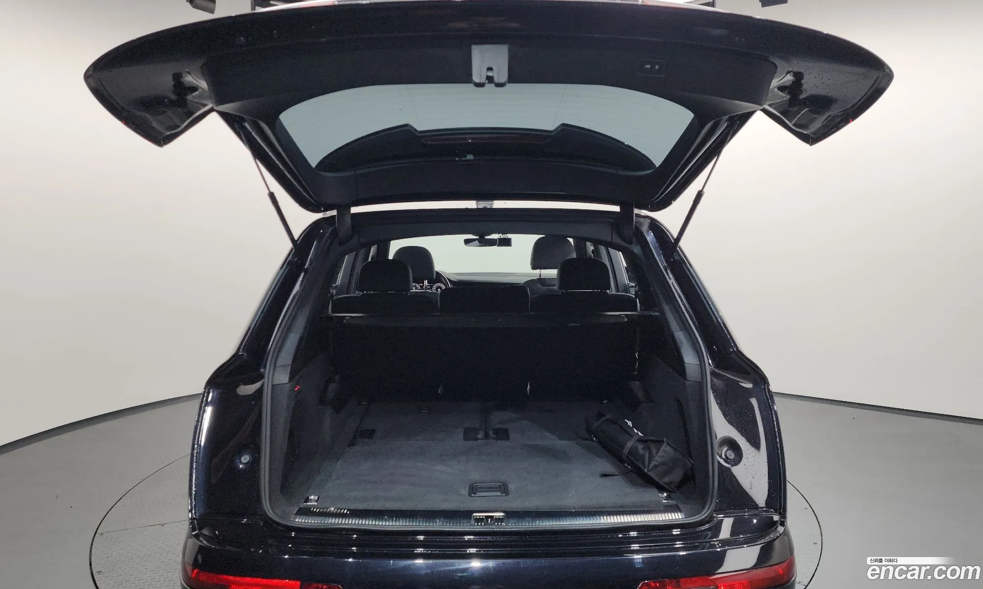 Audi Q7 2021 WAUZZZ4M2MD031714 — 5