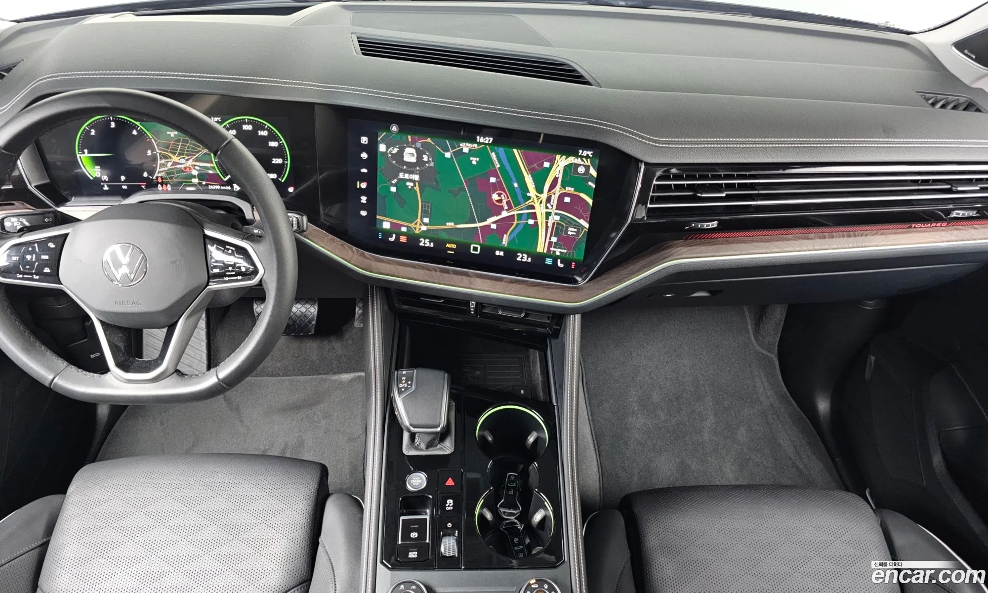 Volkswagen Touareg 2024 — 20