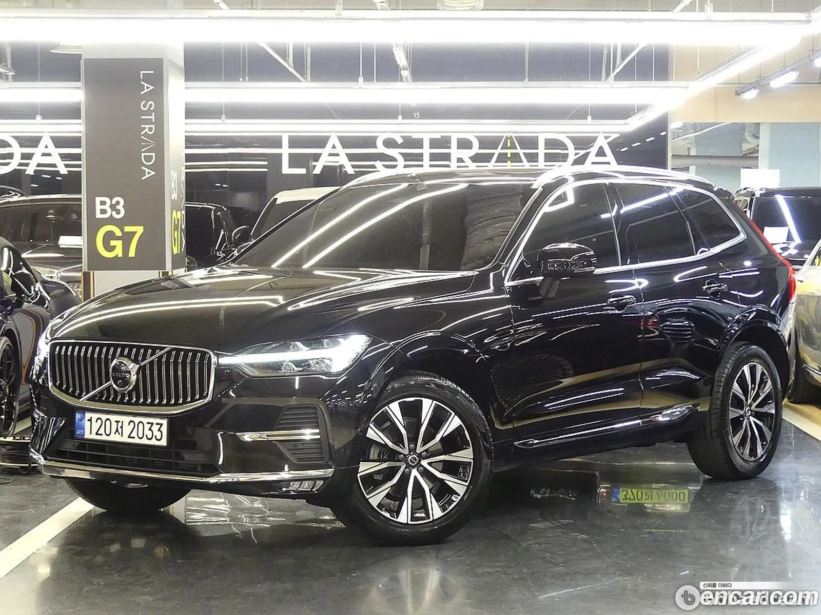Volvo XC60 2022 — 6