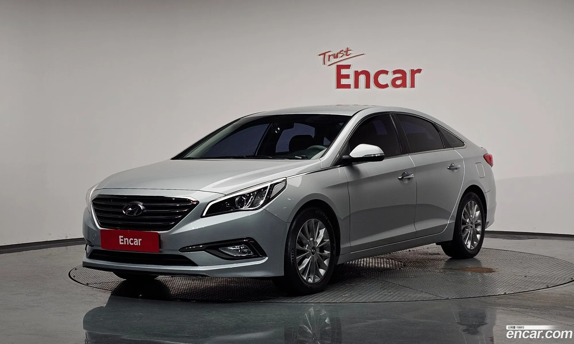 Hyundai LF Sonata 2014 — 2