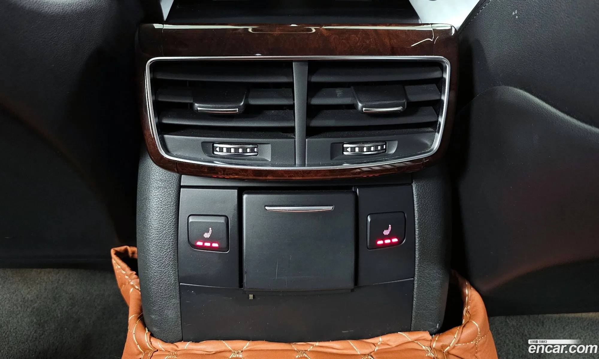 Audi A8 2011 — 19