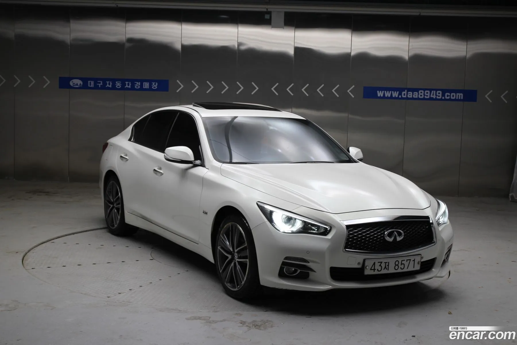 Infiniti Q50 2015 — 3