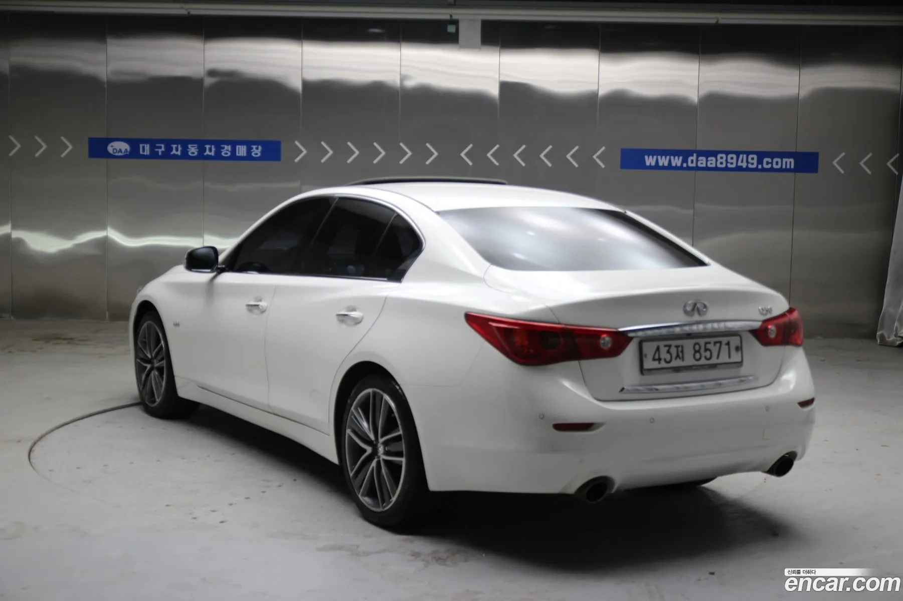 Infiniti Q50 2015 — 4