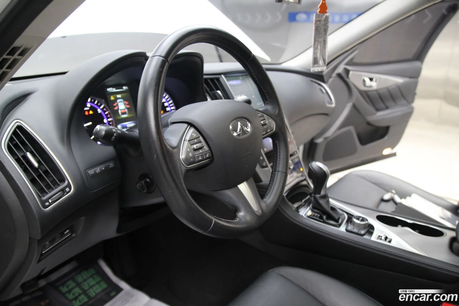 Infiniti Q50 2015 — 7